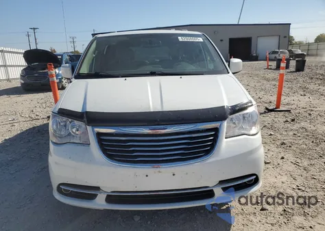 2013 Chrysler Town & Country Touring из США, поврежденный, VIN 2C4RC1BG4DR819443